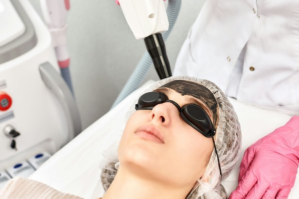 Découvrez l'épilation définitive avec l'épilateur lumière pulsée français